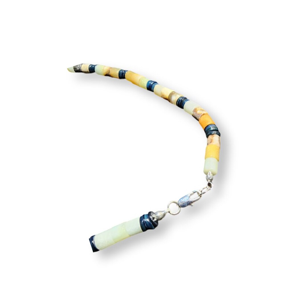Natural Shell Necklace - Picture 2 of 5